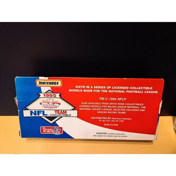 Limited Edition NFL Sports Tractor Trailer Team Collectibles Philadelphia Eagles - Picture 7 of 10